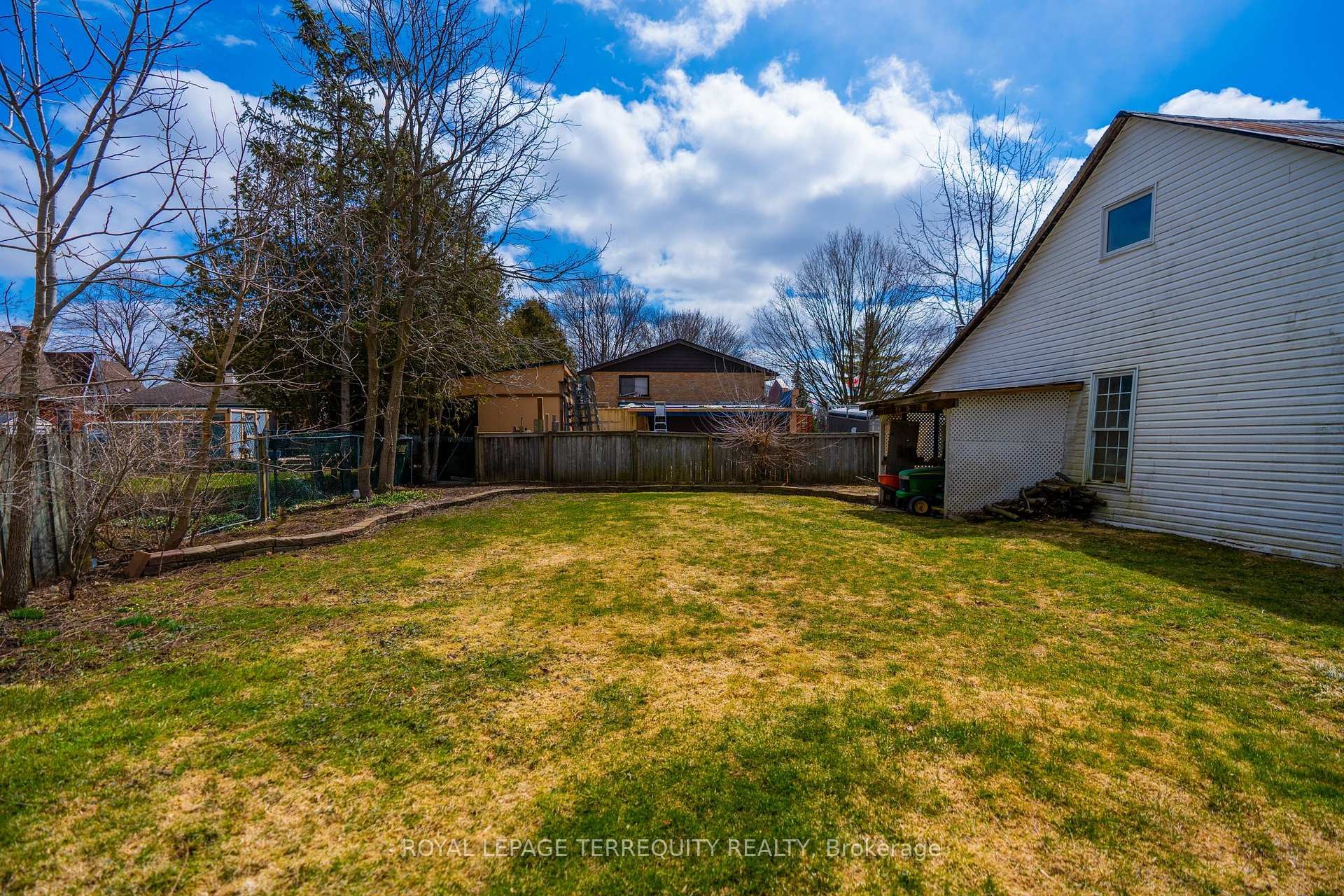 









28


Railway

Street,
Blandford-Blenheim,




ON
N0J 1V0

