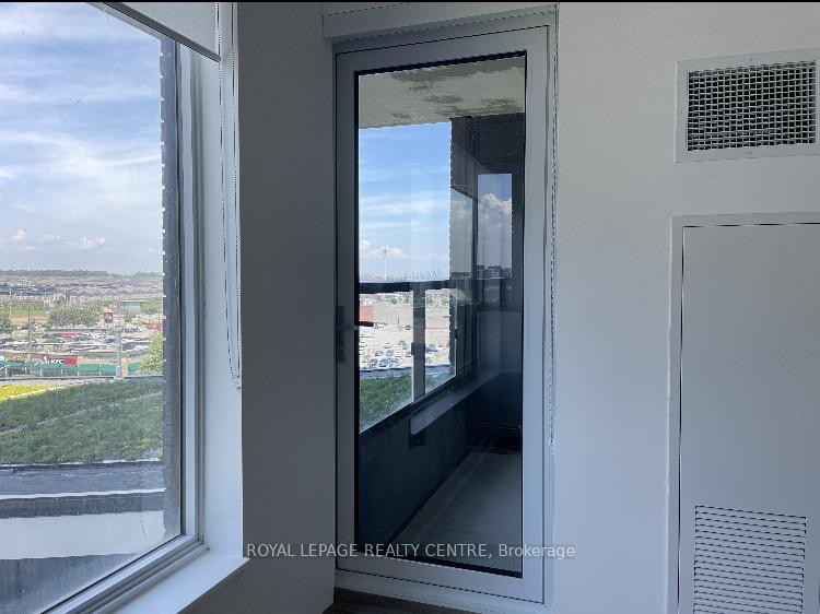 









297


Oak Walk

Drive, 606,
Oakville,




ON
L6H 3R6

