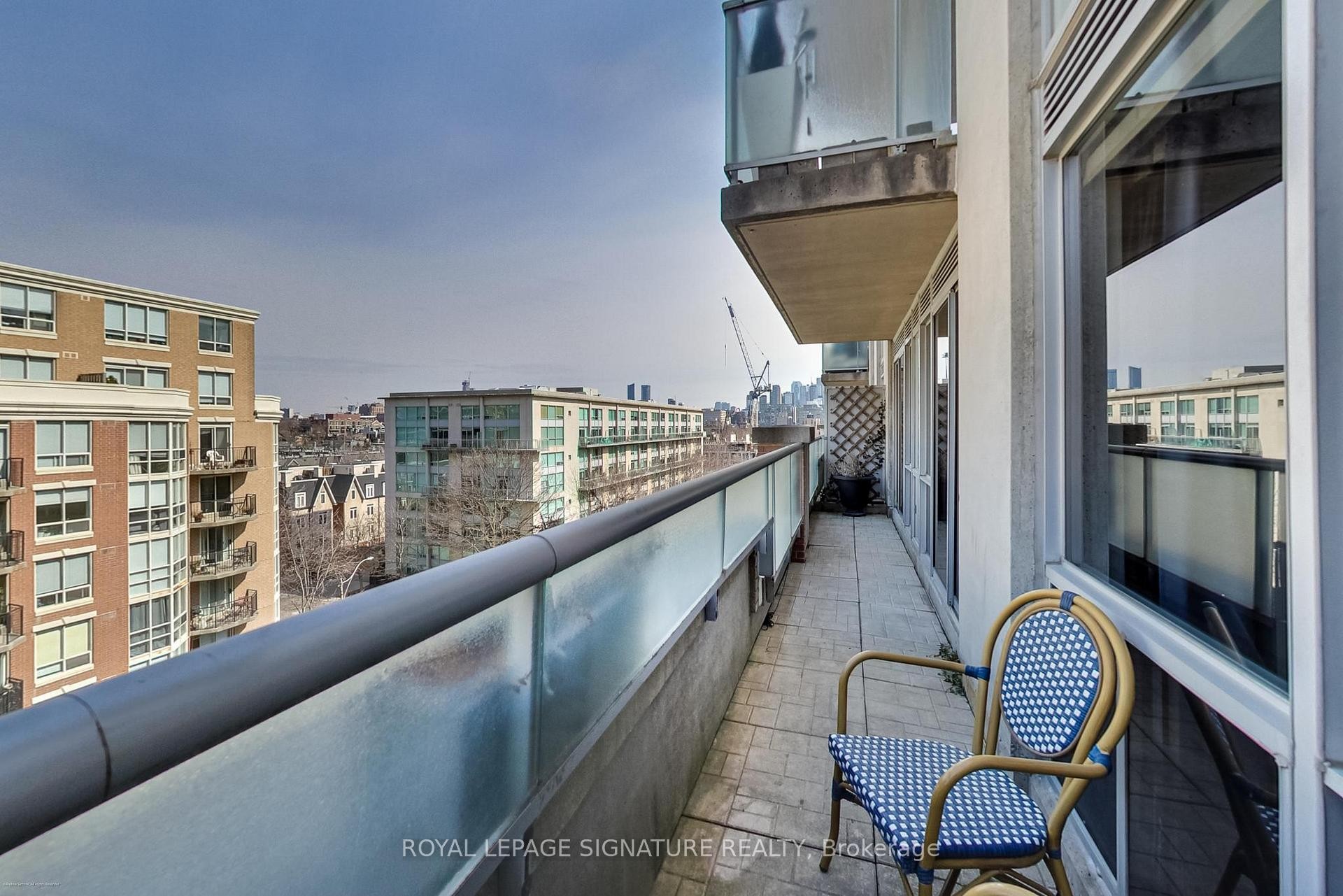 









1005


King

Street West, 718,
Toronto,




ON
M6K 3M8

