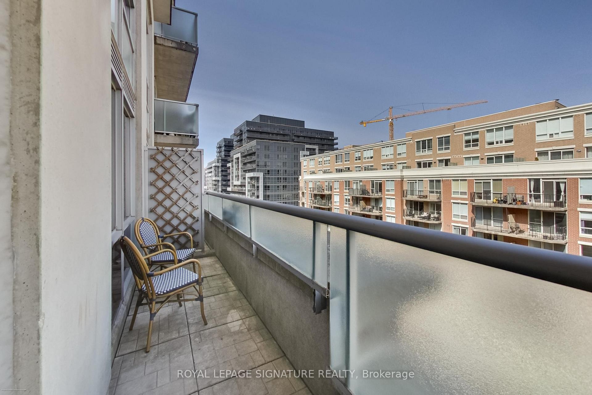 









1005


King

Street West, 718,
Toronto,




ON
M6K 3M8

