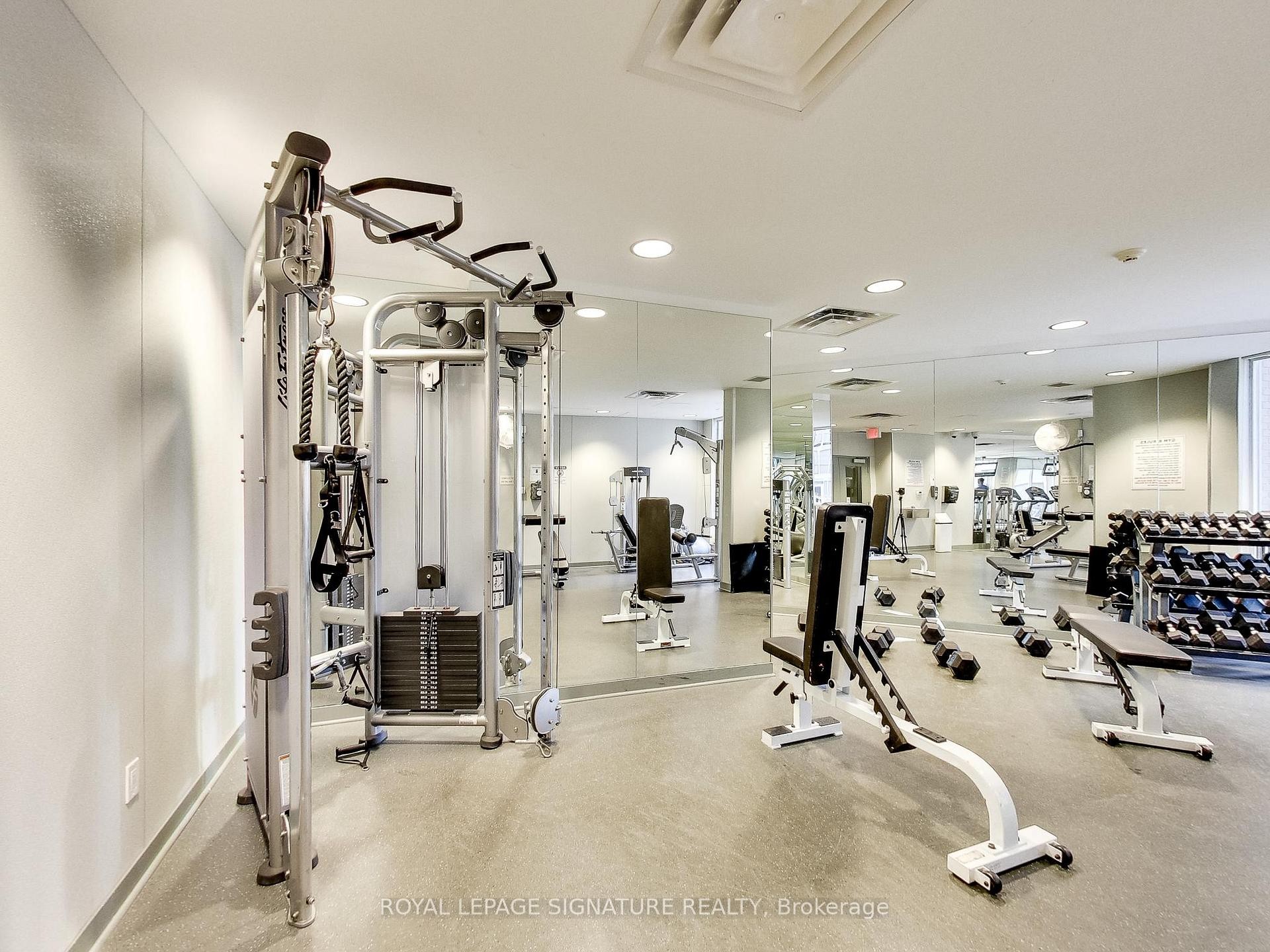 









1005


King

Street West, 718,
Toronto,




ON
M6K 3M8

