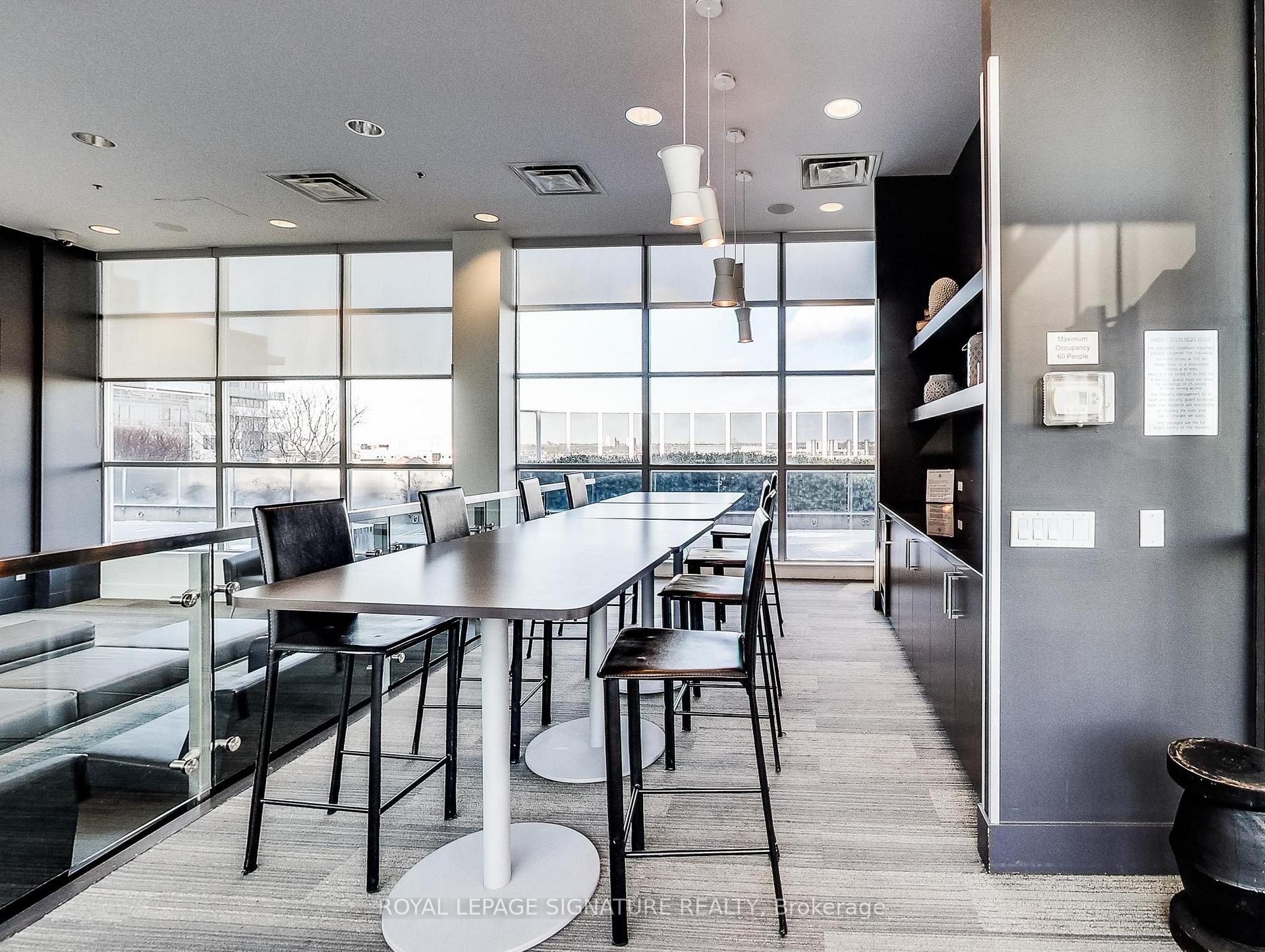 









1005


King

Street West, 718,
Toronto,




ON
M6K 3M8

