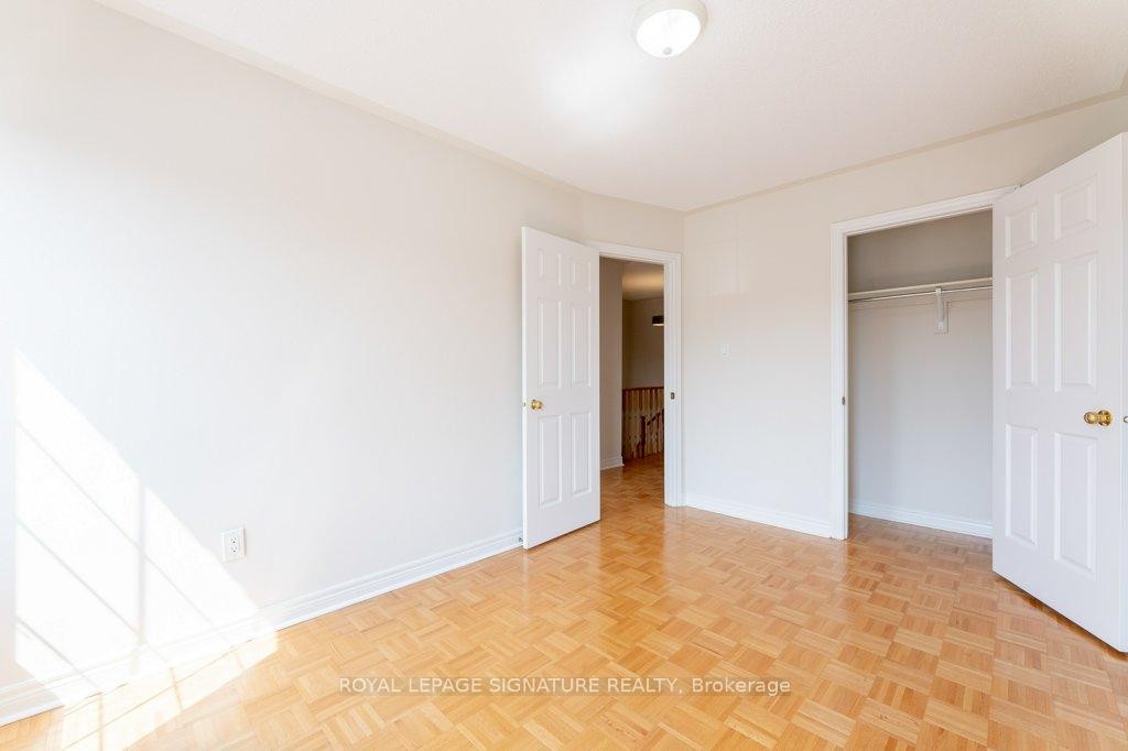 









55


Pottery

Place,
Vaughan,




ON
L4L 9H5

