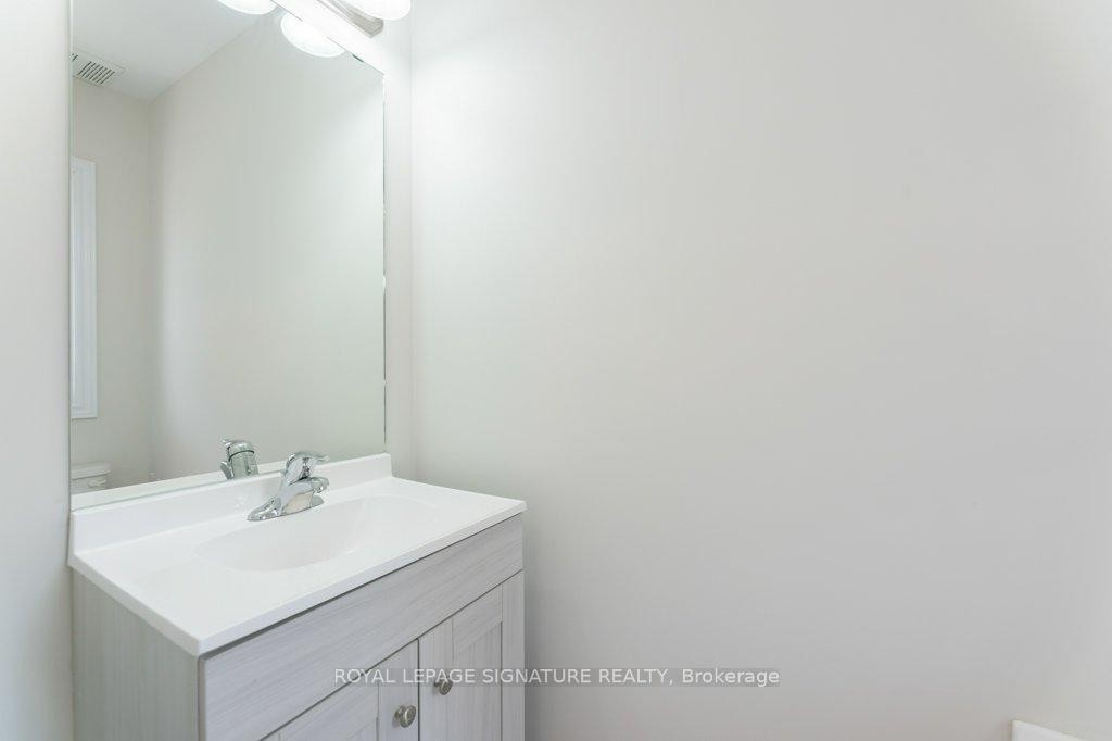 









55


Pottery

Place,
Vaughan,




ON
L4L 9H5

