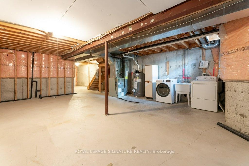 









55


Pottery

Place,
Vaughan,




ON
L4L 9H5

