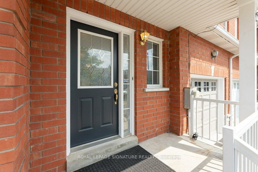 









55


Pottery

Place,
Vaughan,




ON
L4L 9H5

