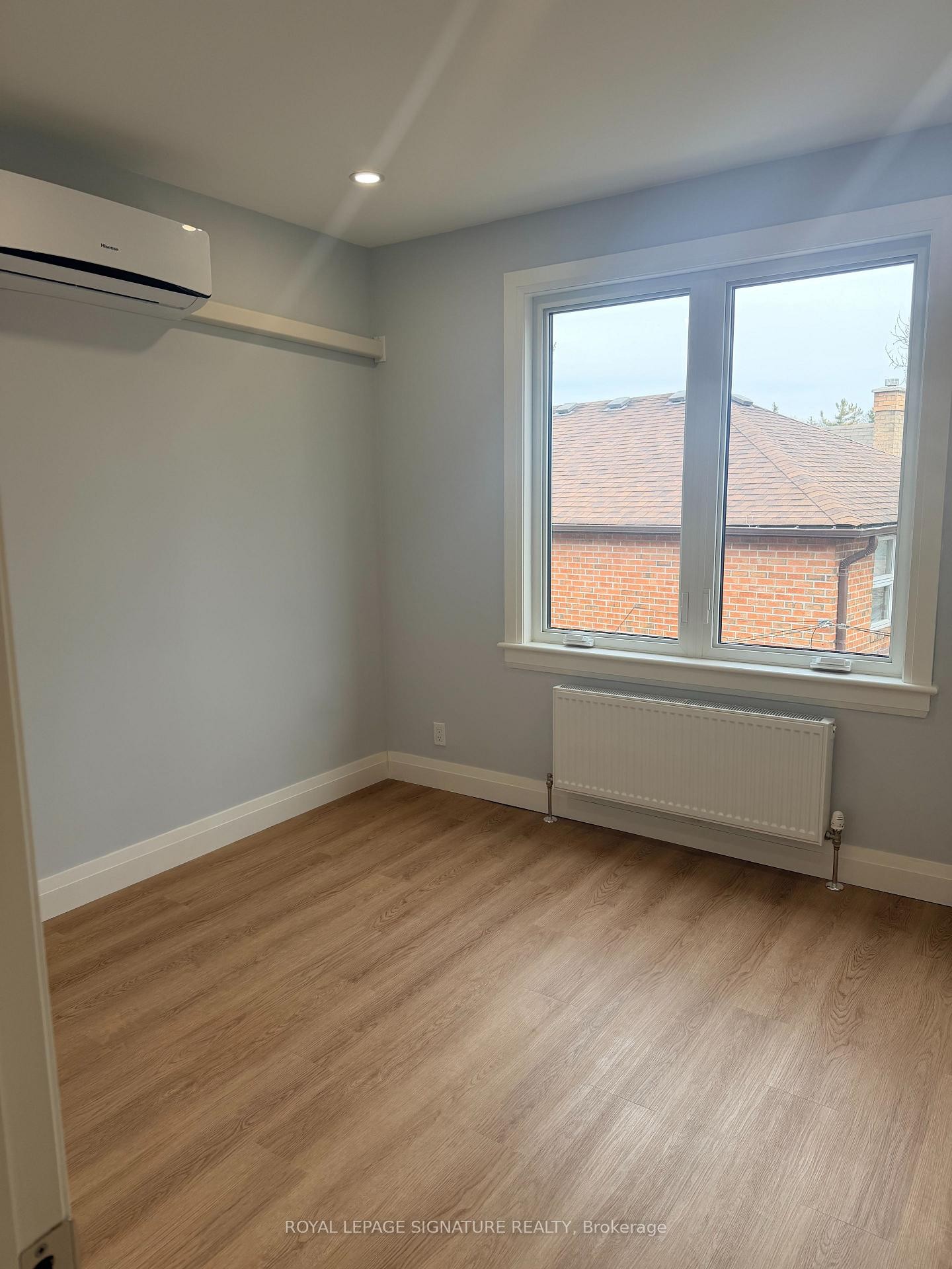 









1727A


Bayview

Avenue, 2,
Toronto,




ON
M4G 3C1

