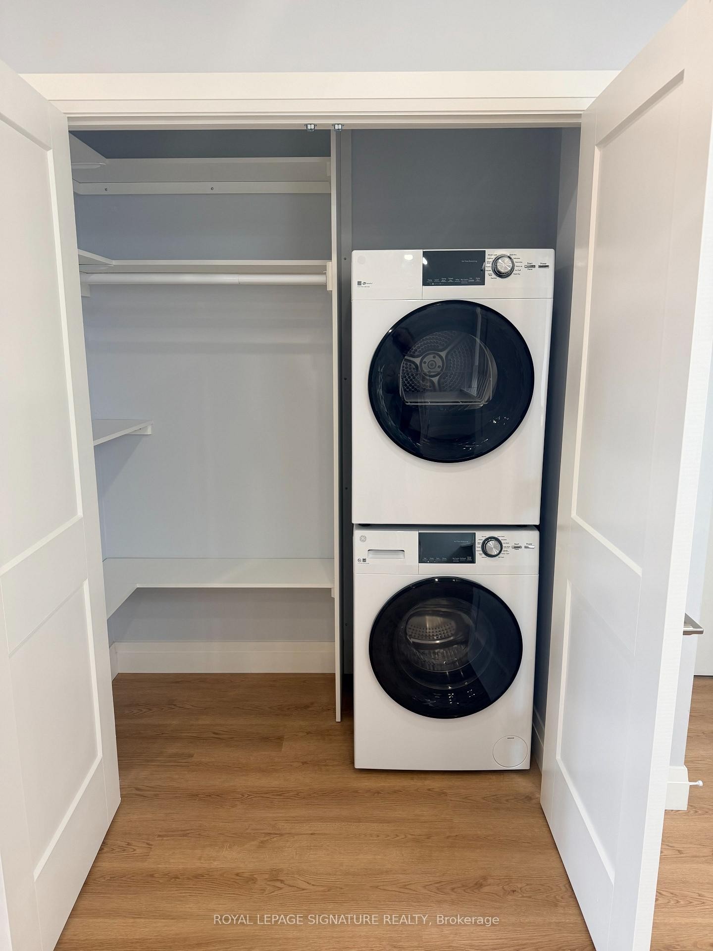 









1727A


Bayview

Avenue, 2,
Toronto,




ON
M4G 3C1

