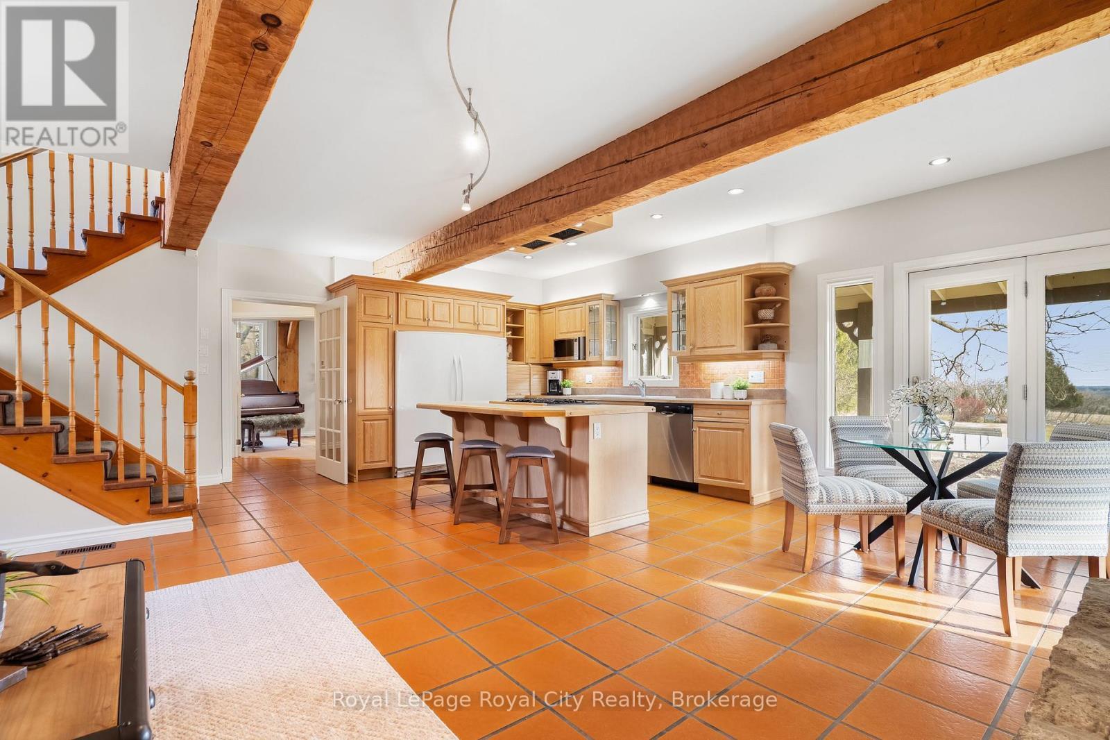 












7306 WELLINGTON RD 21 ROAD

,
Centre Wellington,







Ontario
N0B1S0

