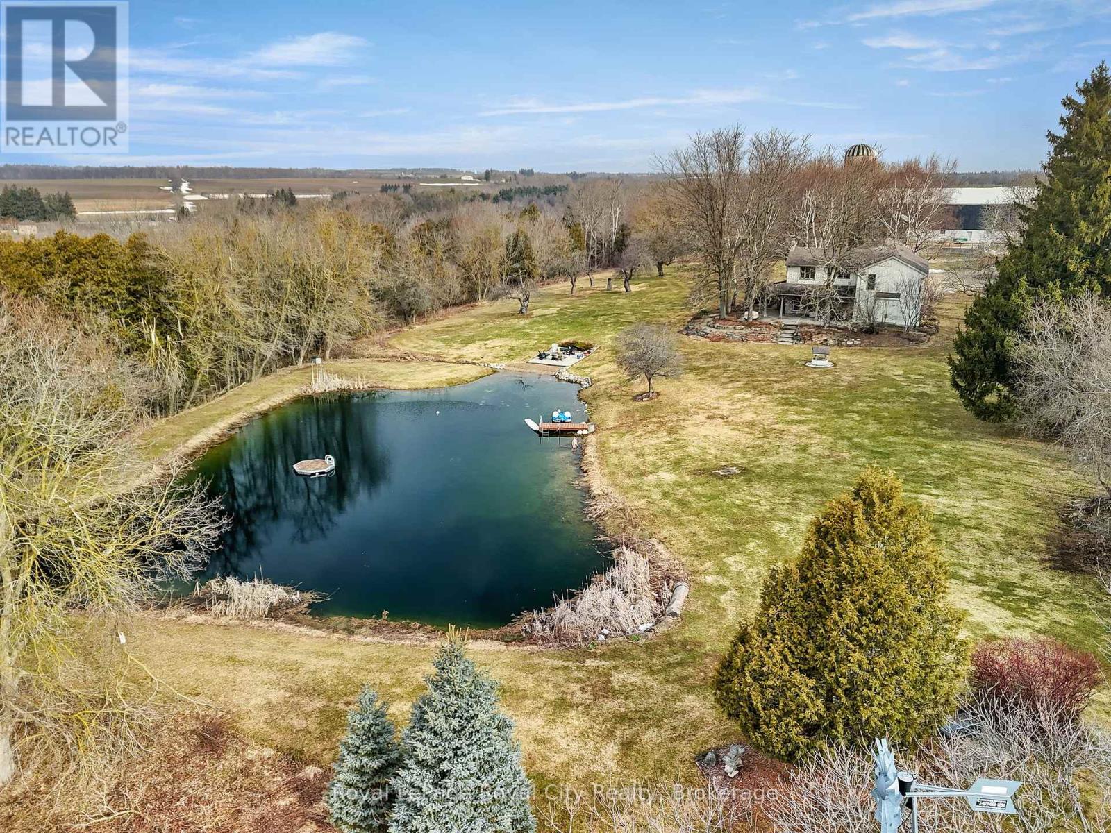












7306 WELLINGTON RD 21 ROAD

,
Centre Wellington,







Ontario
N0B1S0

