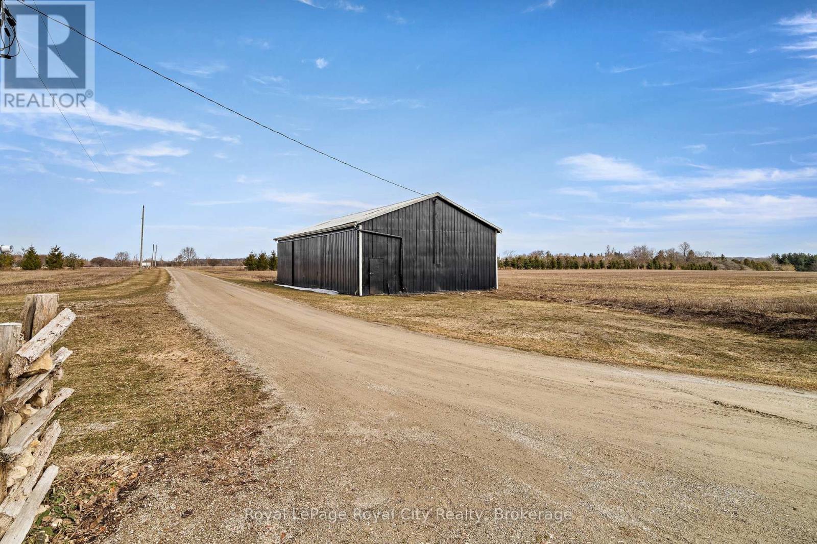 












7306 WELLINGTON RD 21 ROAD

,
Centre Wellington,







Ontario
N0B1S0

