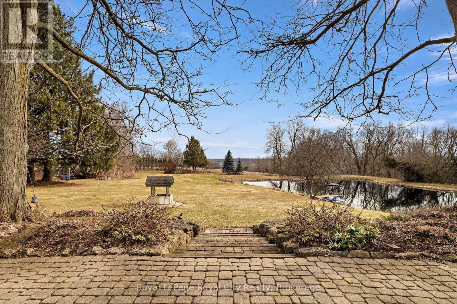 












7306 WELLINGTON RD 21 ROAD

,
Centre Wellington,







Ontario
N0B1S0


