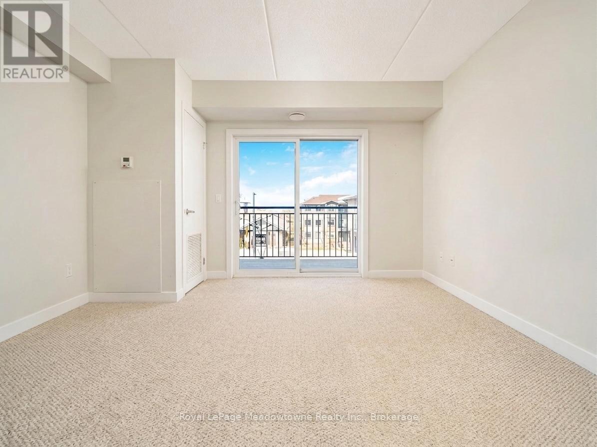 












307 - 43 GOODWIN DRIVE

,
Guelph (Pineridge/Westminster Woods),




Ontario
N1L0E8

