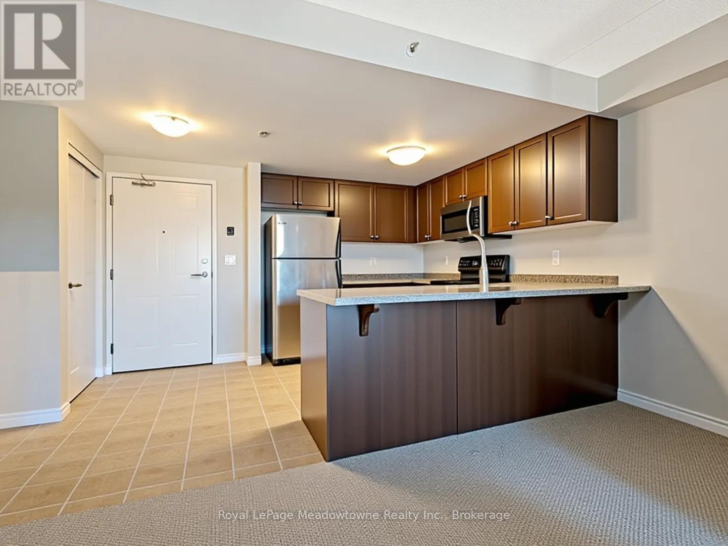 












307 - 43 GOODWIN DRIVE

,
Guelph (Pineridge/Westminster Woods),




Ontario
N1L0E8

