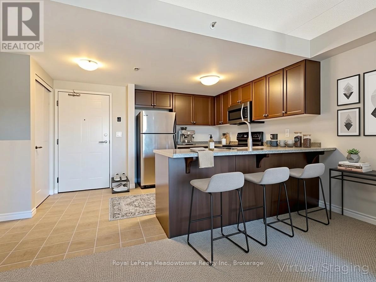 












307 - 43 GOODWIN DRIVE

,
Guelph (Pineridge/Westminster Woods),




Ontario
N1L0E8

