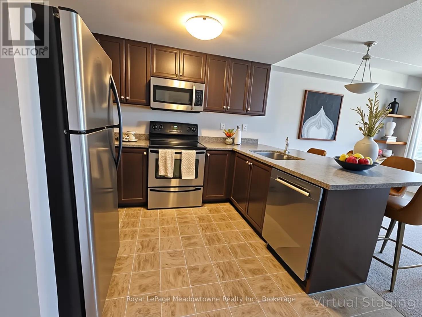 












307 - 43 GOODWIN DRIVE

,
Guelph (Pineridge/Westminster Woods),




Ontario
N1L0E8

