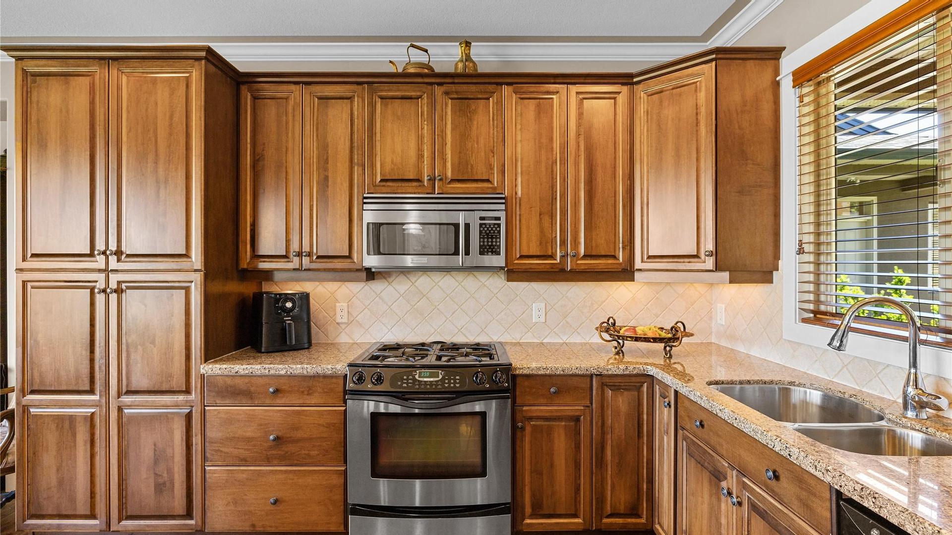 









3694


Sonoma Pines

Drive,
Westbank,




BC
V4T 2Y2

