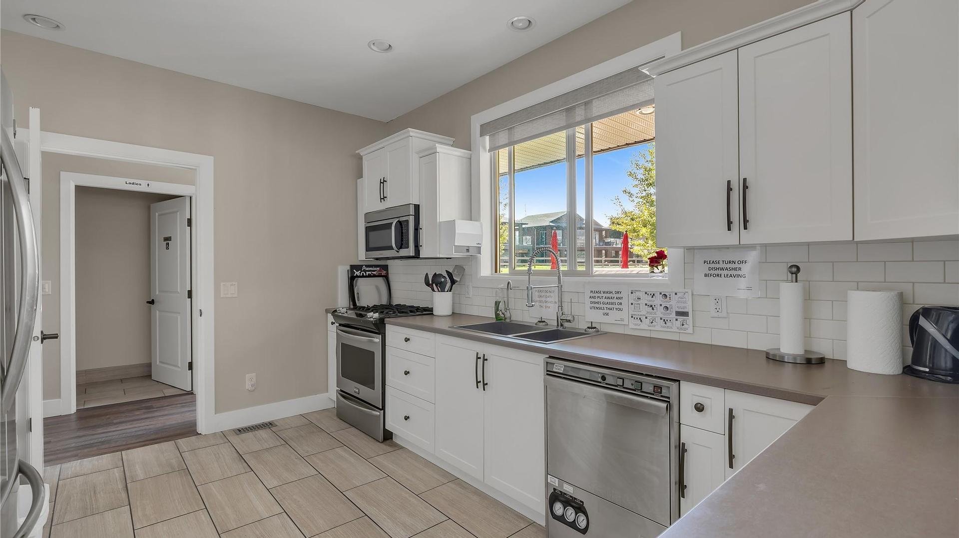 









3694


Sonoma Pines

Drive,
Westbank,




BC
V4T 2Y2

