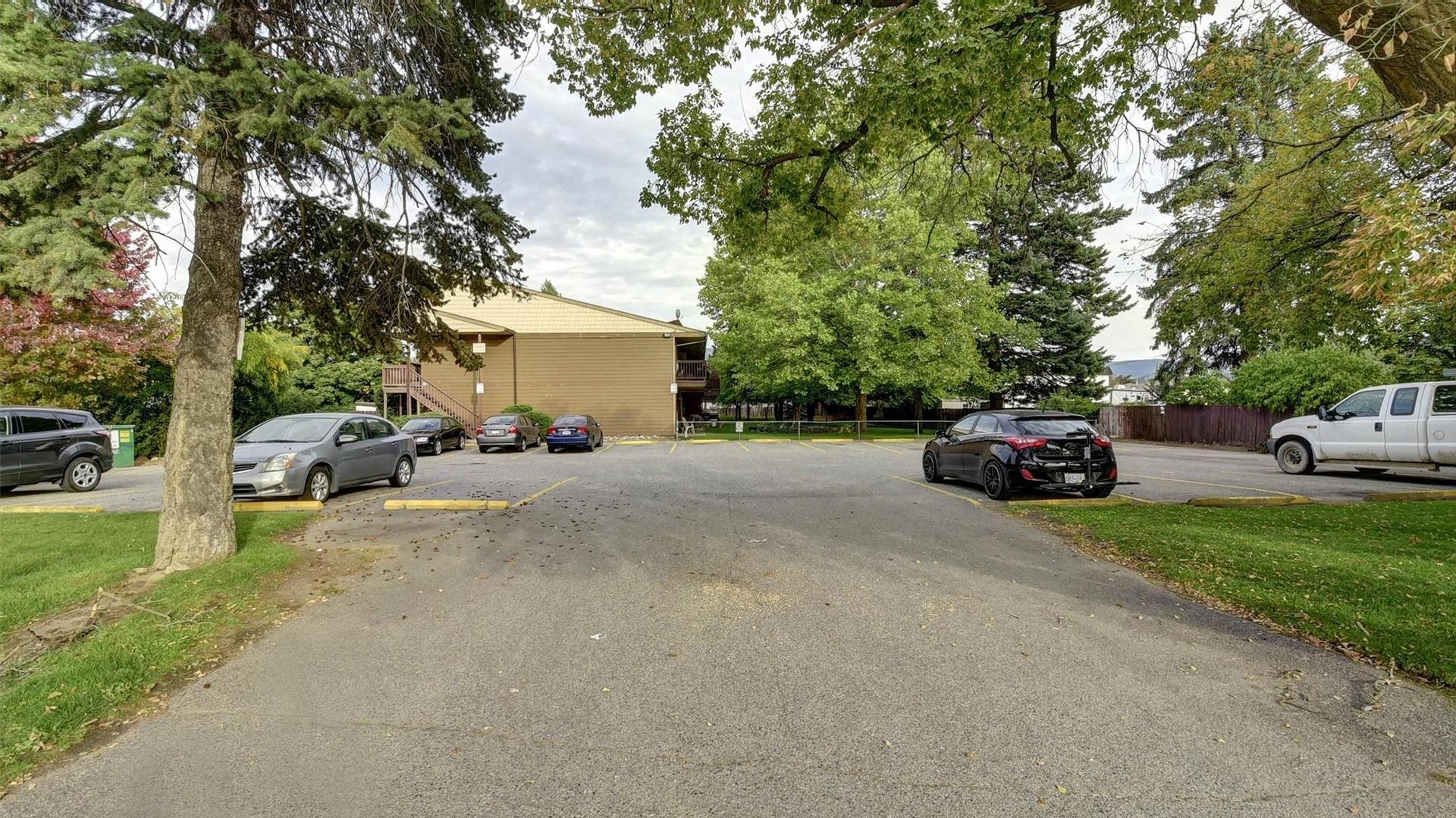 









215


Mills

Road, 102,
Kelowna,




BC
V1X 4G6

