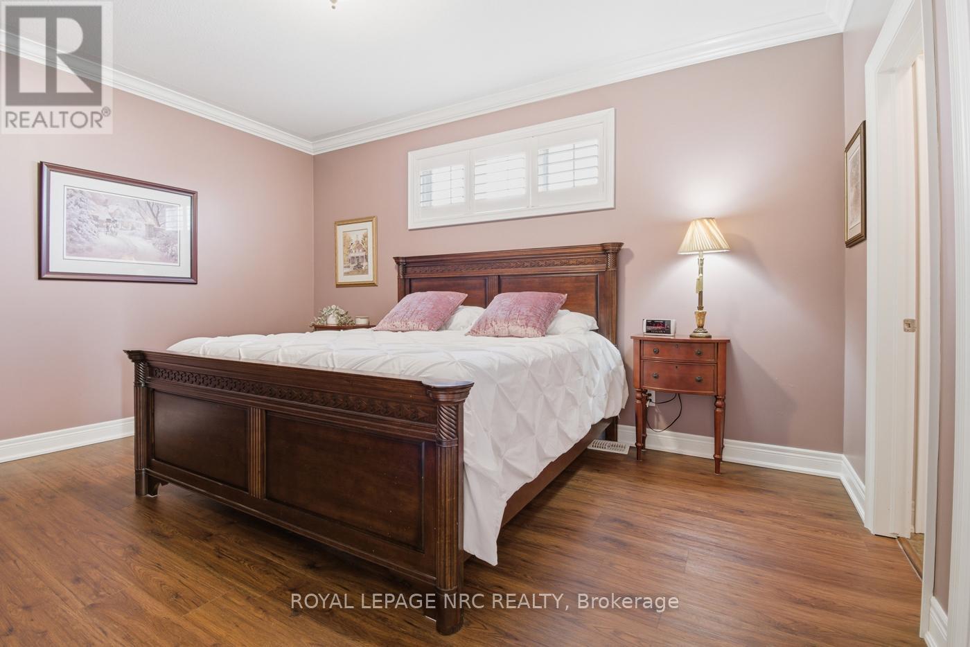 












3930 VILLAGE CREEK DRIVE

,
Fort Erie (Stevensville),




Ontario
L0S1S0

