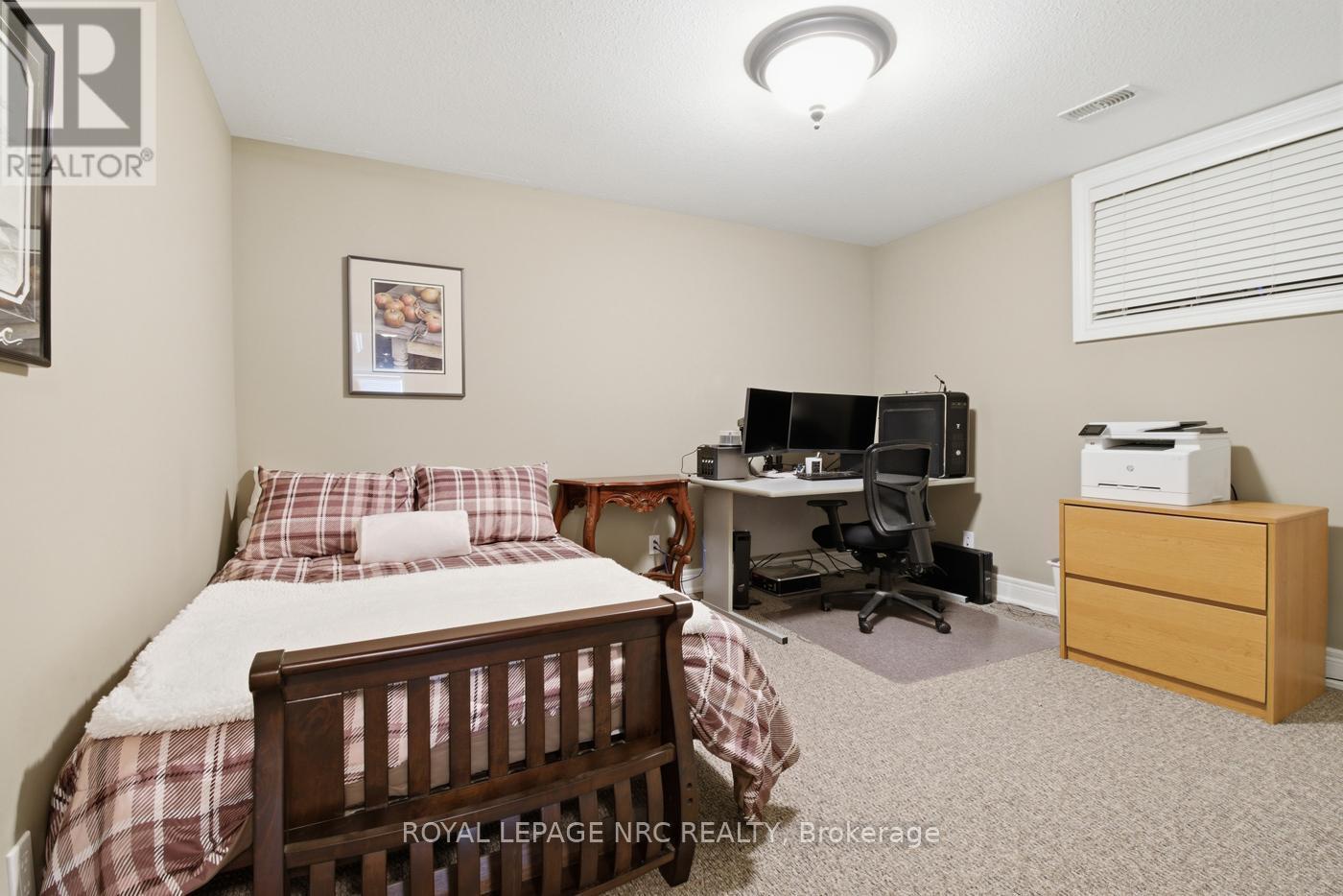 












3930 VILLAGE CREEK DRIVE

,
Fort Erie (Stevensville),




Ontario
L0S1S0

