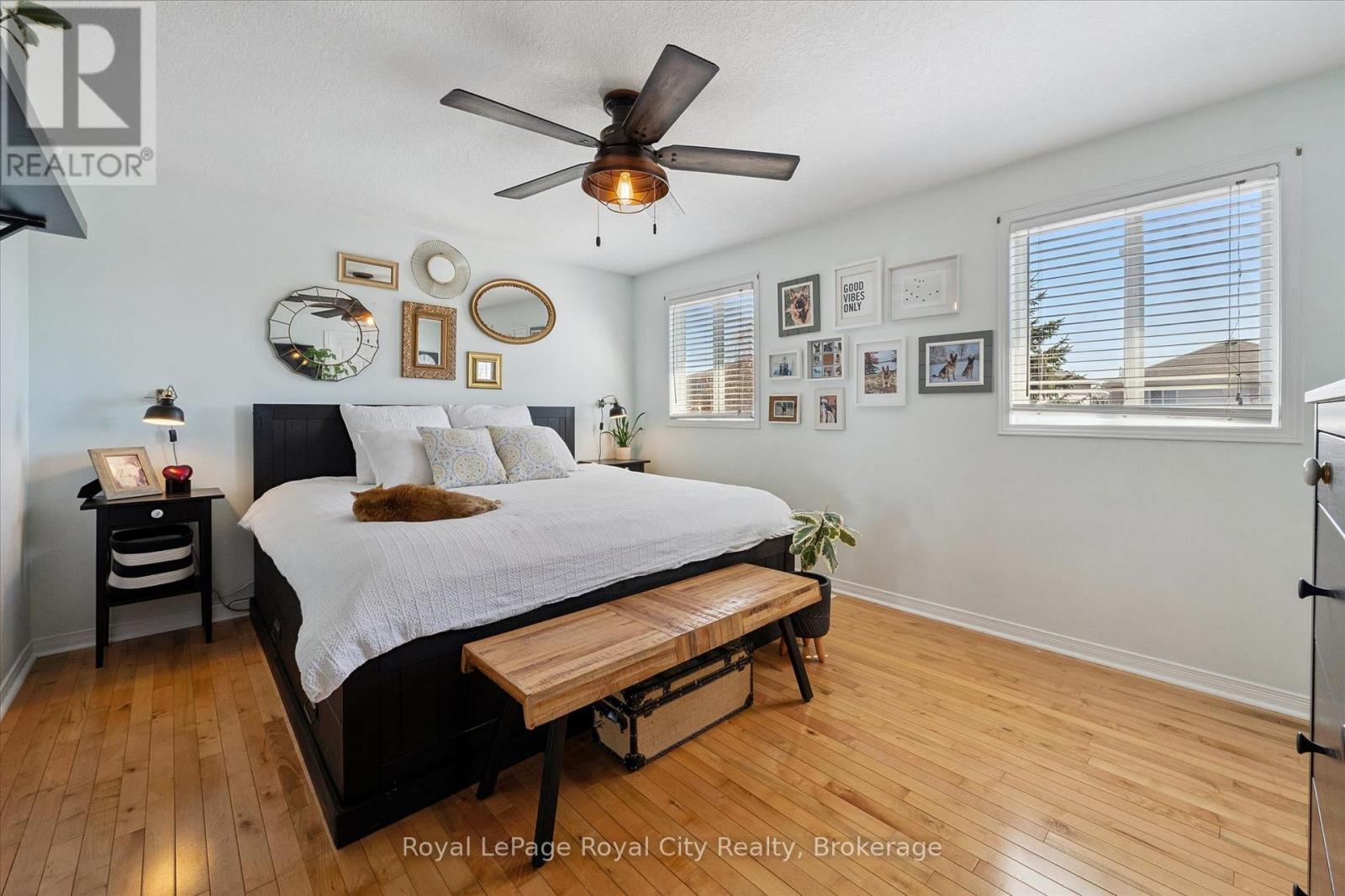 












11 WARREN STREET

,
Guelph (Grange Road),




Ontario
N1E7K4

