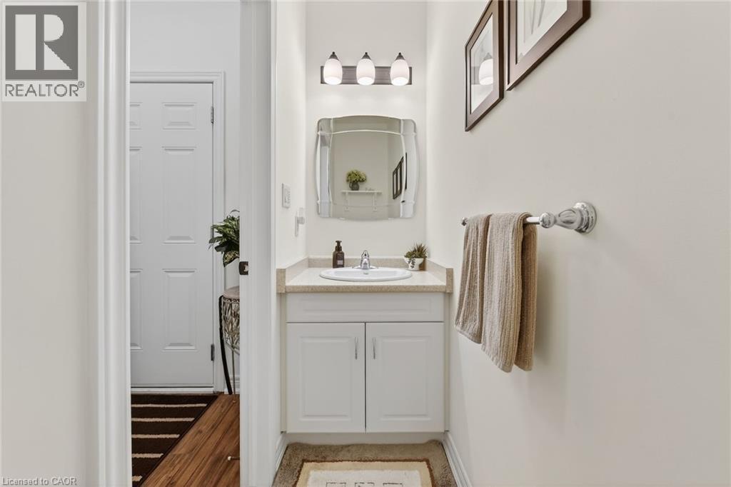 












37 BROOKSIDE Terrace Unit# 16

,
Smithville,




Ontario
L0R2A0


