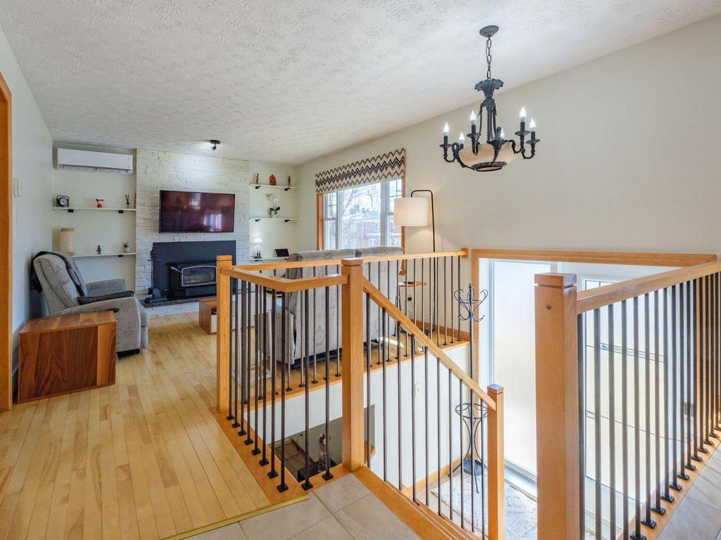 









1011


Rue de Cambrai

,
Jacques-Cartier (Sherbrooke),




QC
J1H2R8

