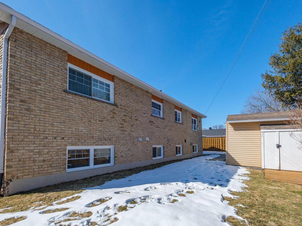 









1011


Rue de Cambrai

,
Jacques-Cartier (Sherbrooke),




QC
J1H2R8

