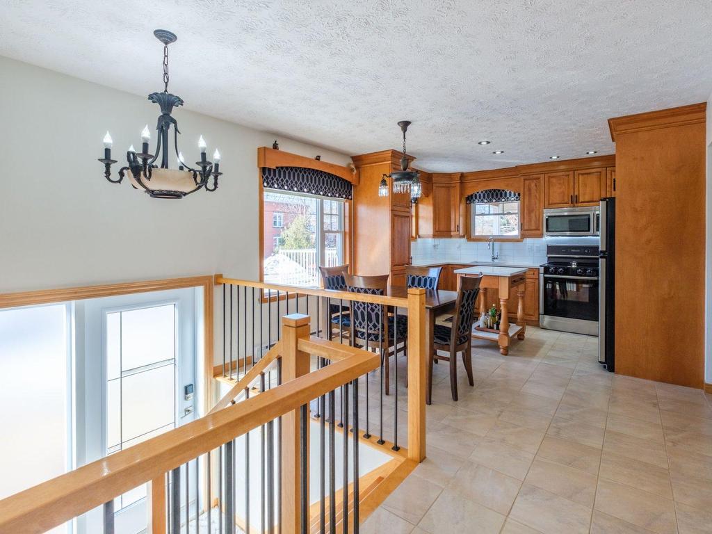 









1011


Rue de Cambrai

,
Jacques-Cartier (Sherbrooke),




QC
J1H2R8

