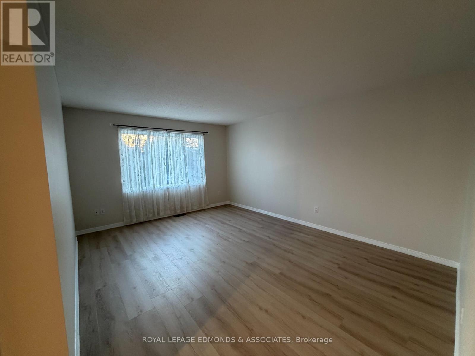 












441 MACKAY STREET

,
Pembroke,




Ontario
K8A1E3

