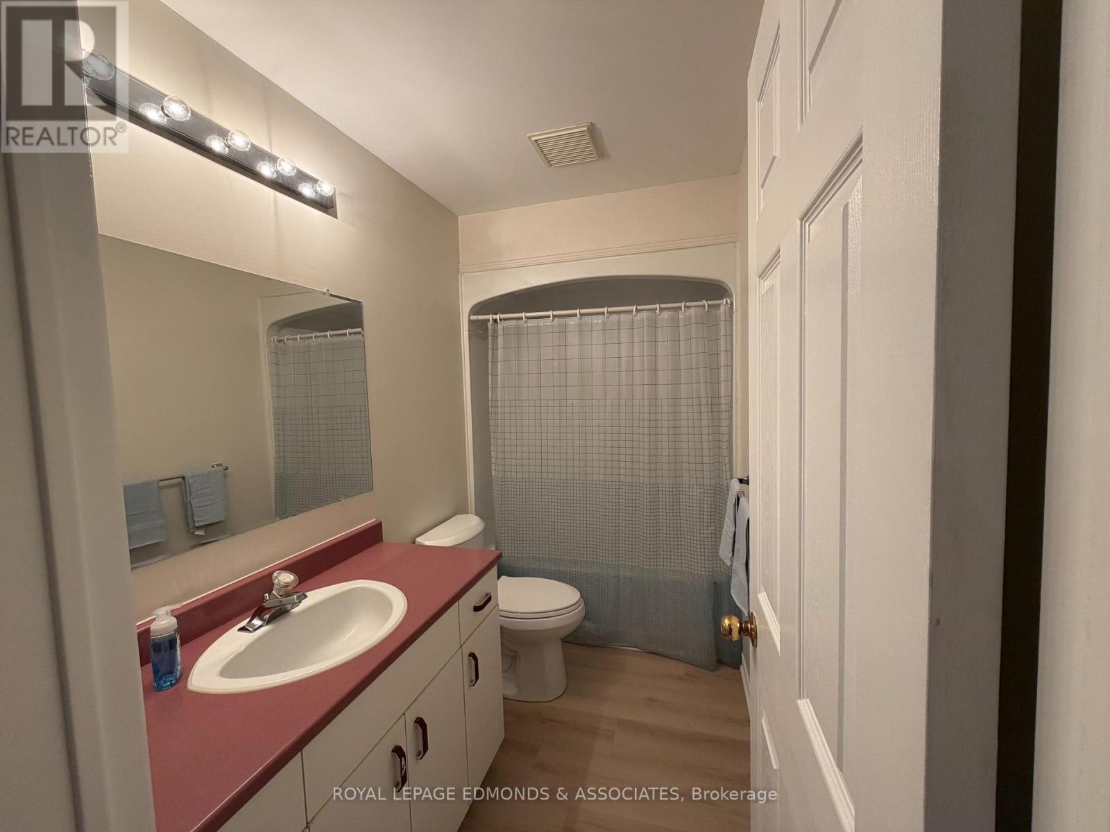 












441 MACKAY STREET

,
Pembroke,




Ontario
K8A1E3

