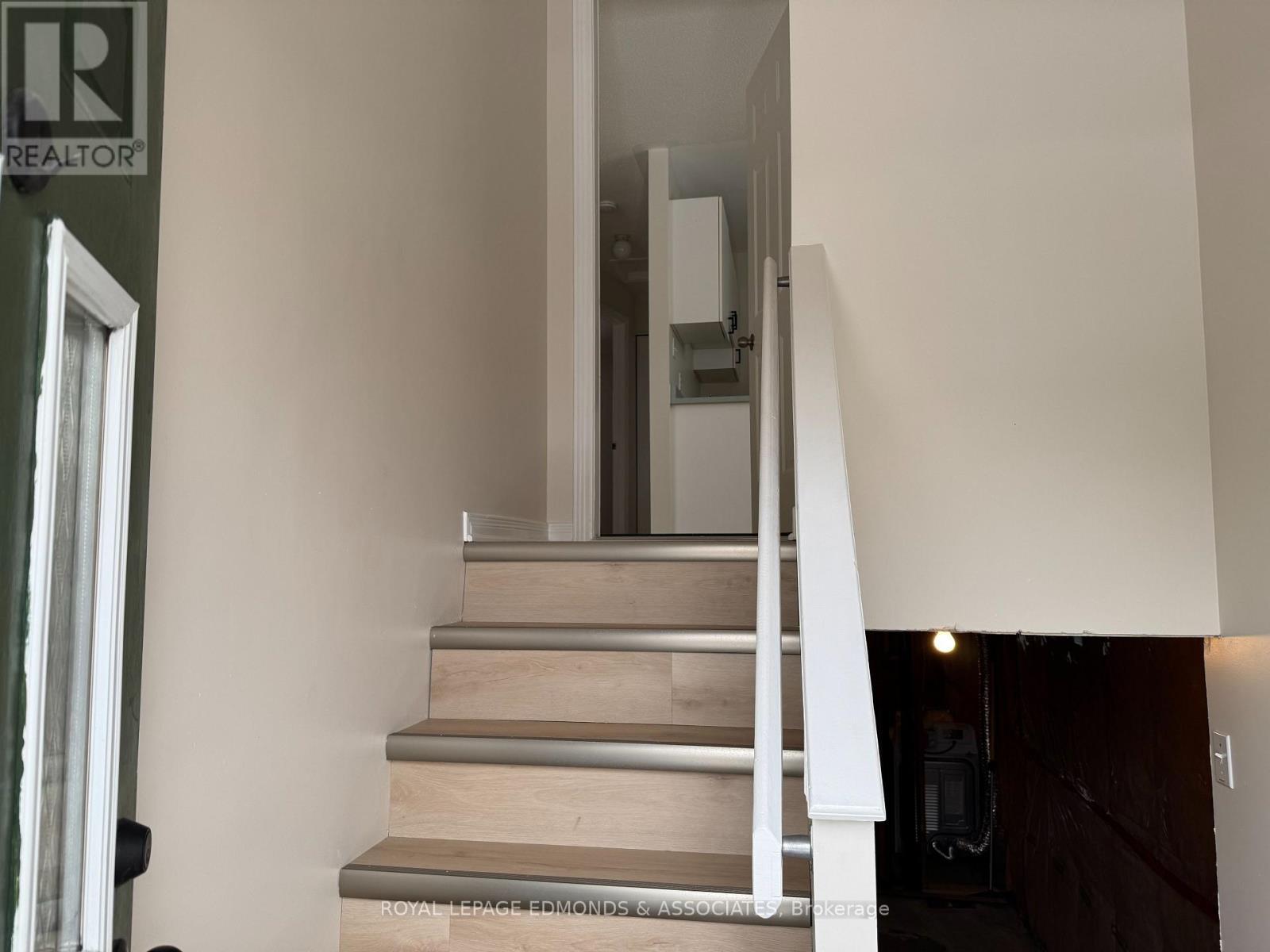 












441 MACKAY STREET

,
Pembroke,




Ontario
K8A1E3

