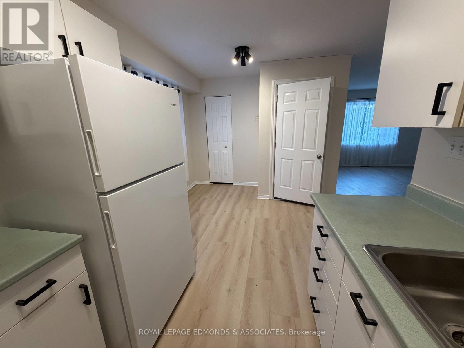 












441 MACKAY STREET

,
Pembroke,




Ontario
K8A1E3

