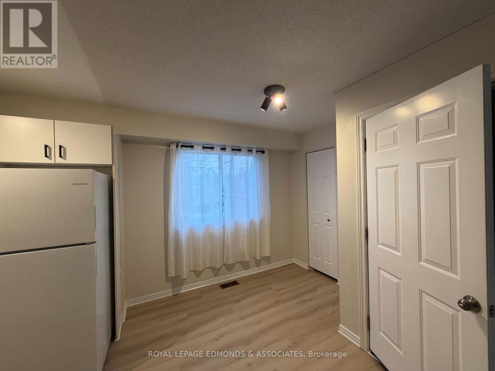 












441 MACKAY STREET

,
Pembroke,




Ontario
K8A1E3

