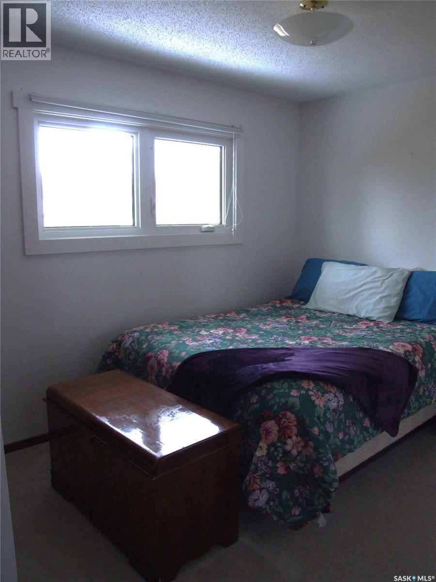 












301 5th STREET W

,
Leader,




Saskatchewan
S0N1H0

