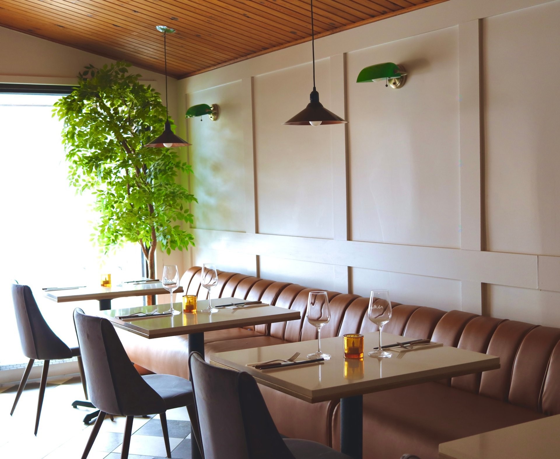 









566


Boul. Adolphe-Chapleau

,
Bois-des-Filion,




QC
J6Z1K9

