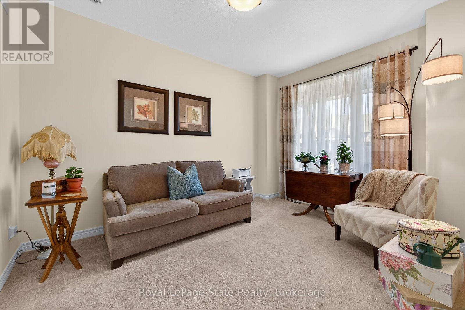 












16 - 37 BROOKSIDE TERRACE

,
West Lincoln (Smithville),




Ontario
L0R2A0

