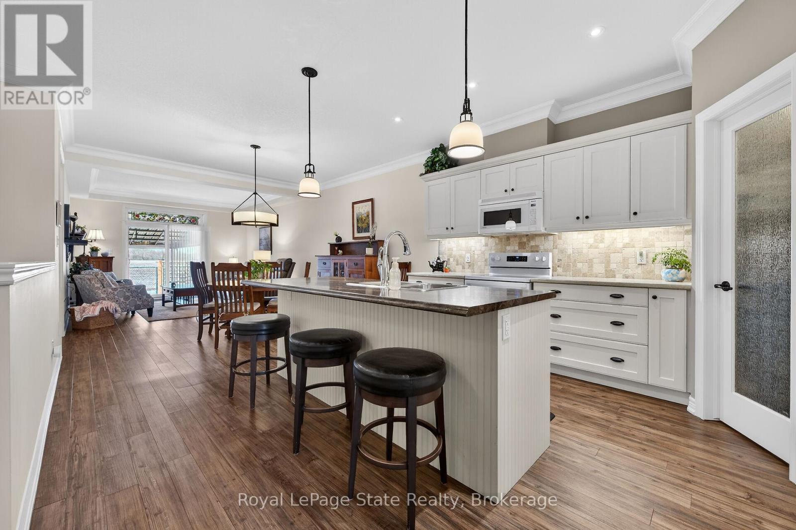 












16 - 37 BROOKSIDE TERRACE

,
West Lincoln (Smithville),




Ontario
L0R2A0

