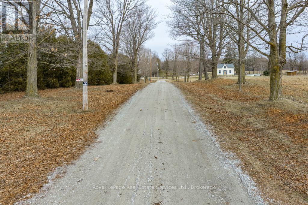 












13403 SECOND LINE

,
Milton,




Ontario
L0P1B0

