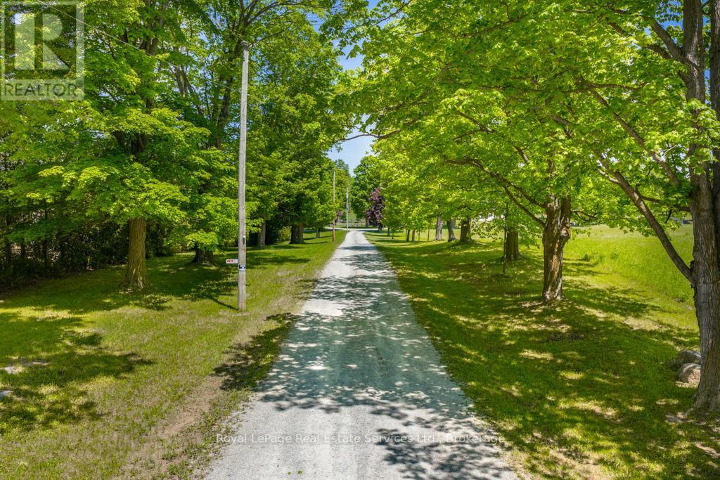 












13403 SECOND LINE

,
Milton,




Ontario
L0P1B0

