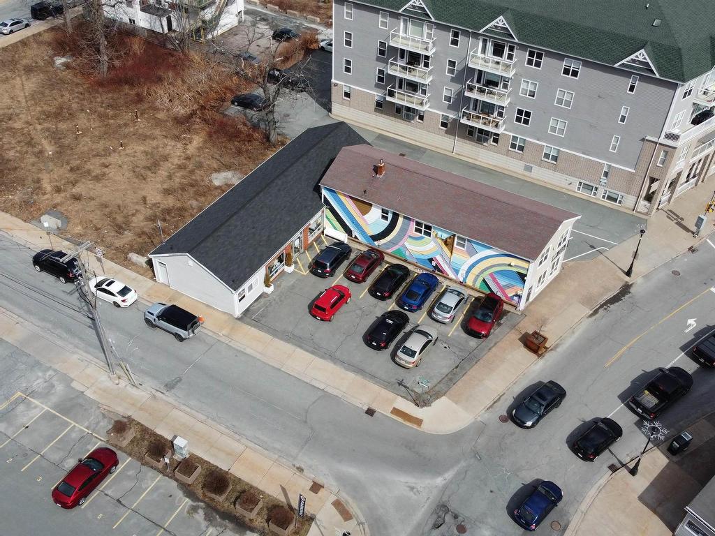 












163/165 Portland Street

,
Dartmouth,




NS
B2Y 1J2

