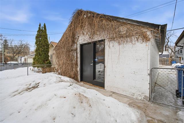 









26


Smithfield

AVE,
Winnipeg,




MB
R2V 0B6

