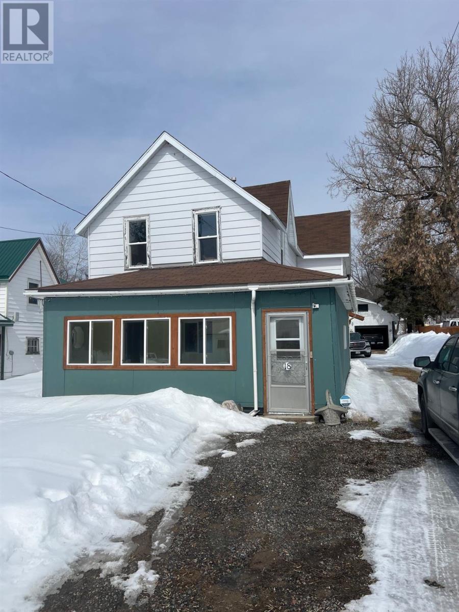 












18 Maple ST

,
Thessalon,




Ontario
P0R1L0

