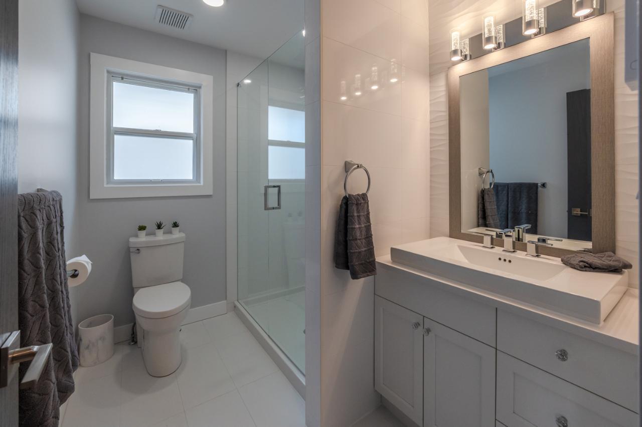 









516


Hody

Drive,
Okanagan Falls,




BC
V0H 1R7

