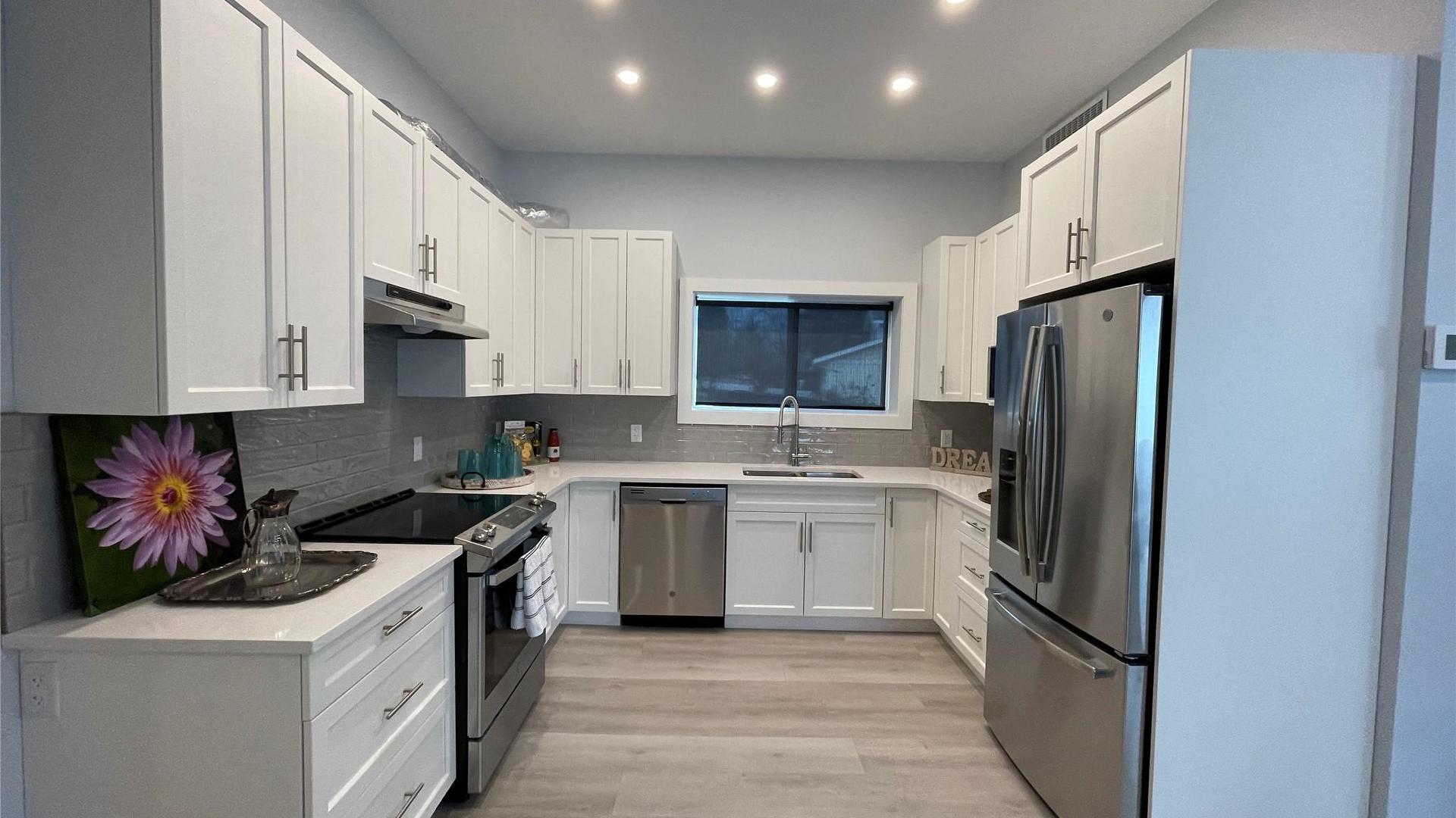 









516


Hody

Drive,
Okanagan Falls,




BC
V0H 1R7

