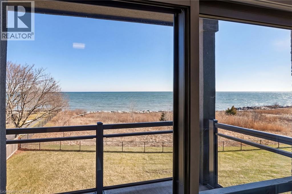 












35 SOUTHSHORE Crescent Unit# 327

,
Stoney Creek,




Ontario
L8E0J2

