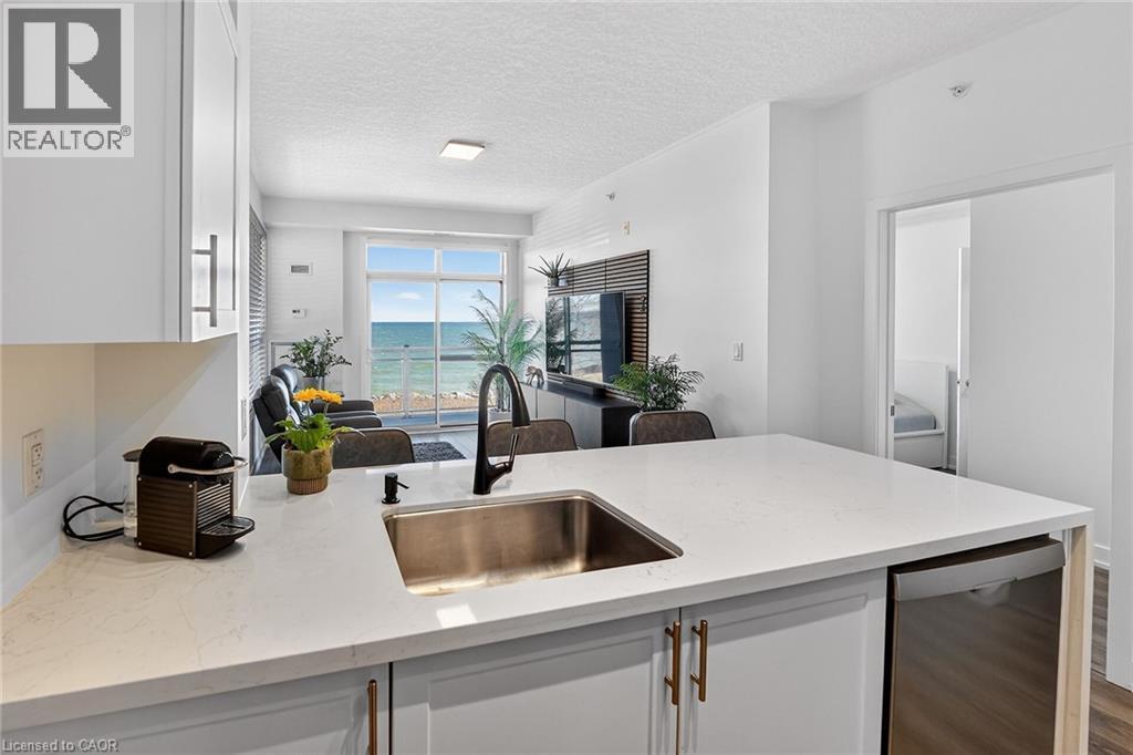 












35 SOUTHSHORE Crescent Unit# 327

,
Stoney Creek,




Ontario
L8E0J2

