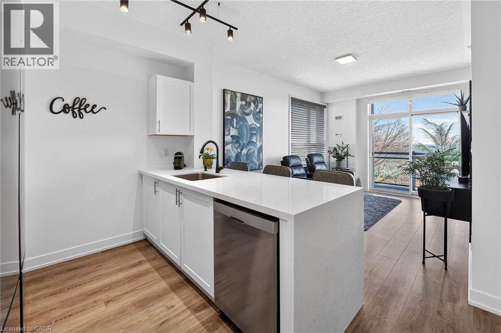 












35 SOUTHSHORE Crescent Unit# 327

,
Stoney Creek,




Ontario
L8E0J2


