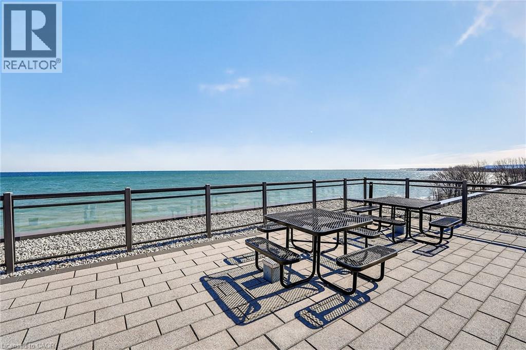 












35 SOUTHSHORE Crescent Unit# 327

,
Stoney Creek,




Ontario
L8E0J2

